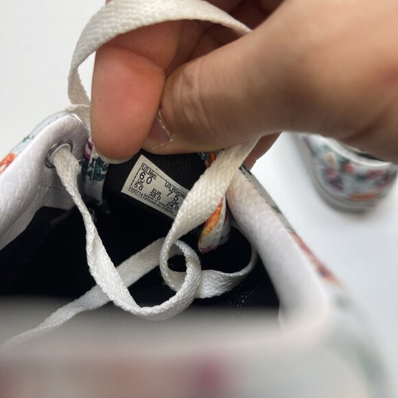 Vans Era Garden Floral Retro Flowers wallpaper AOP Skate Low Top Wom Sz 7.5 US - Picture 9 of 10